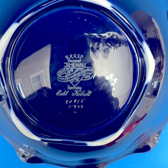 Jlmenau dish in a stunning cobalt blue with gold oak leaves & edged in gold. EVC - Picture 5 of 7